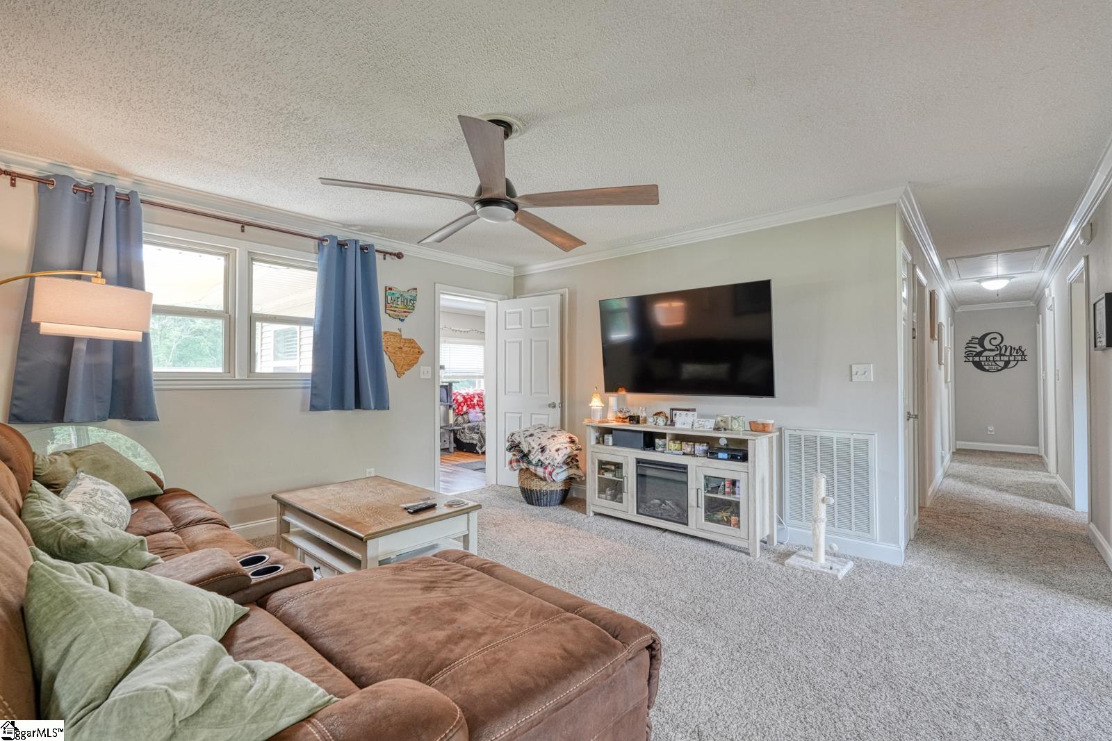 5811 Reidville Road Moore, SC 29369 - Photo 14 of 49