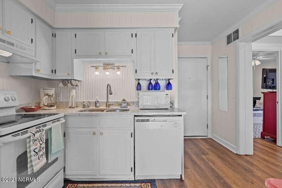 2008 East Fort Macon Road, Unit C8 Atlantic Beach, NC 28512 - Photo 33 of 47 18-print-_S3A2827_resized