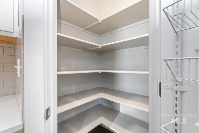 $585,000 | 5900 South Sturgeon Way, Boise, ID 83709