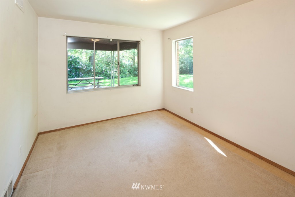 5441 Northeast Windermere Road Seattle, WA 98105 - Photo 15 of 25 Gallery Image 15