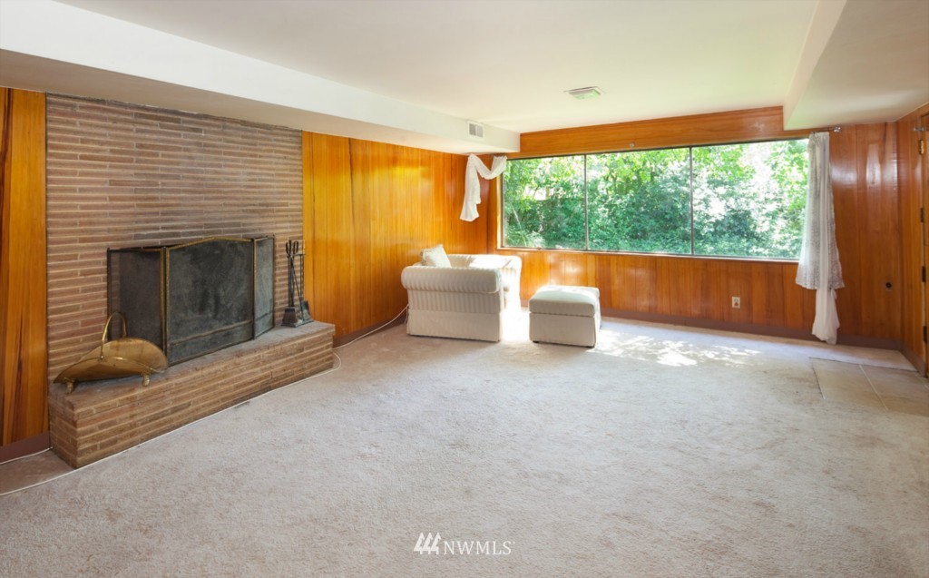 5441 Northeast Windermere Road Seattle, WA 98105 - Photo 17 of 25 Gallery Image 17