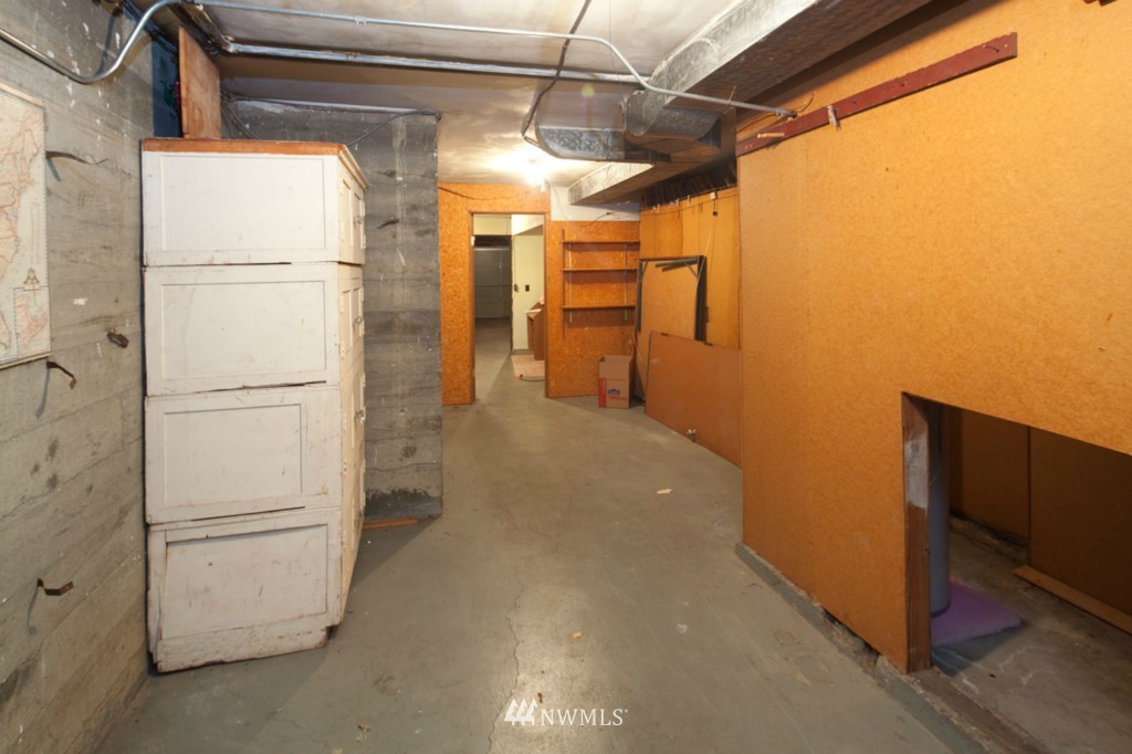 5441 Northeast Windermere Road Seattle, WA 98105 - Photo 25 of 25 Gallery Image 25