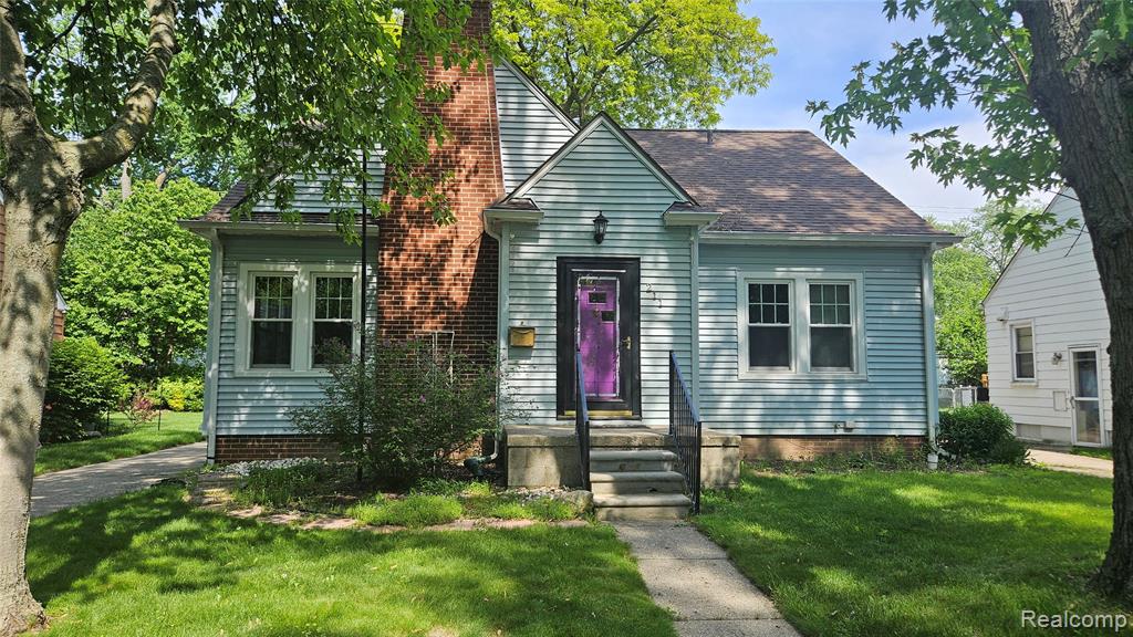 211 Starr Avenue Pontiac, MI 48341 - Photo 1 of 33