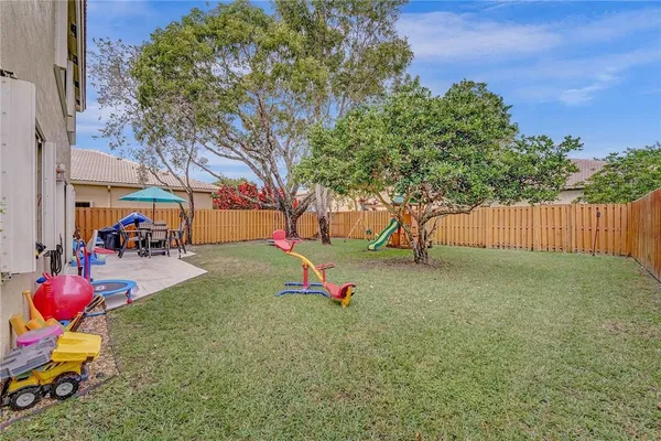 $5,000 | 16763 Northwest 13th Street, Pembroke Pines, FL 33028
