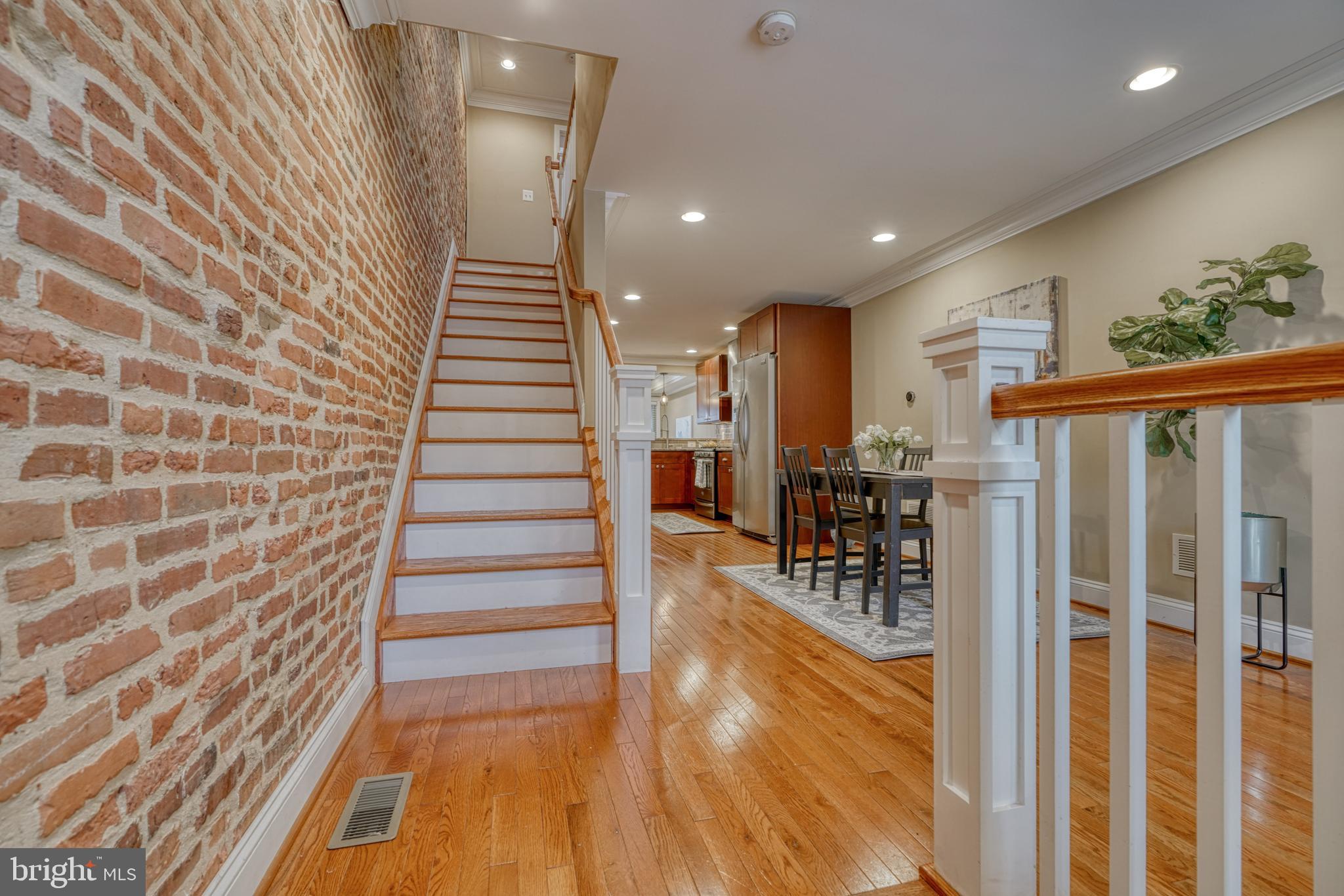 342 South Clinton Street Baltimore, MD 21224 - Photo 14 of 44
