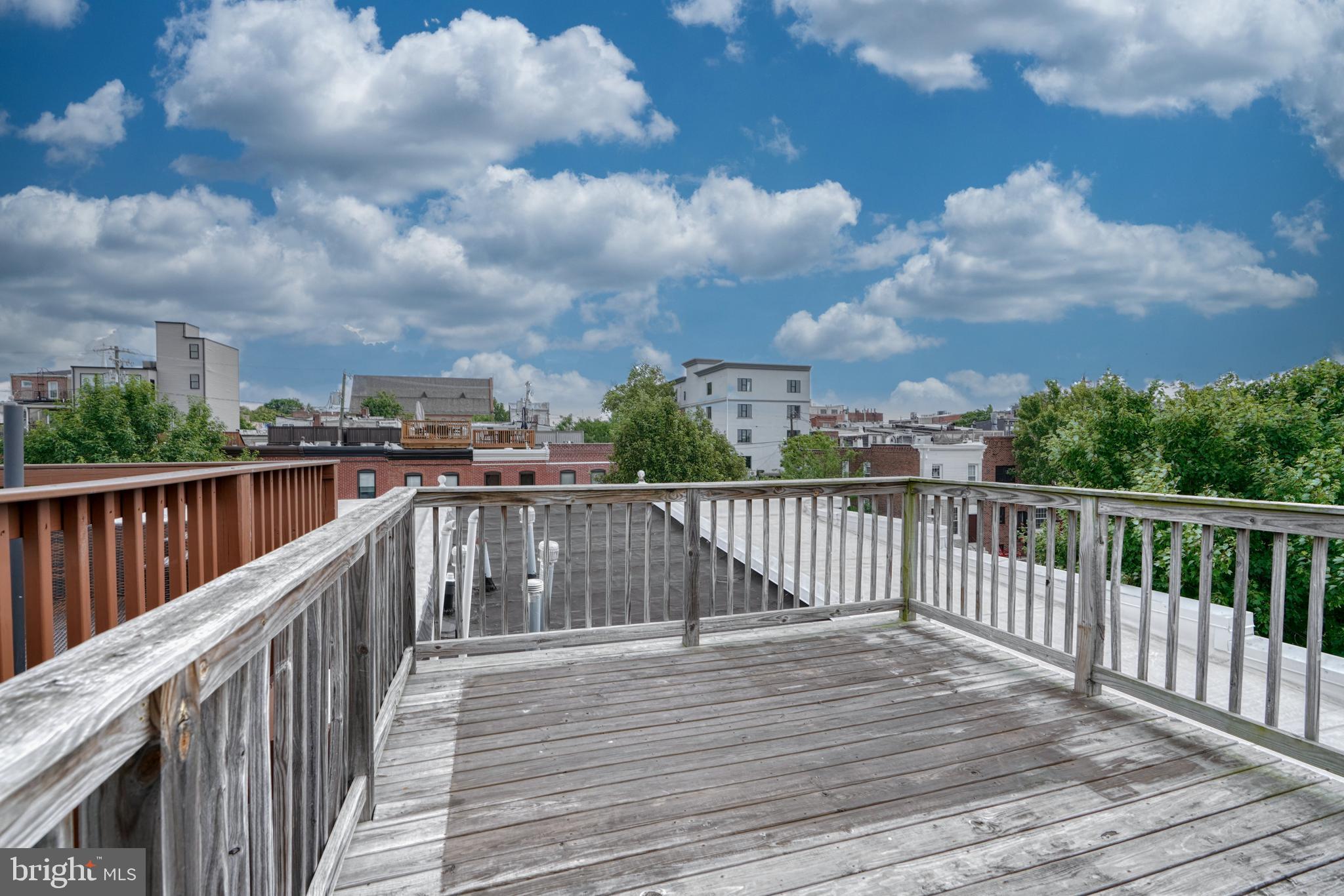 342 South Clinton Street Baltimore, MD 21224 - Photo 37 of 44