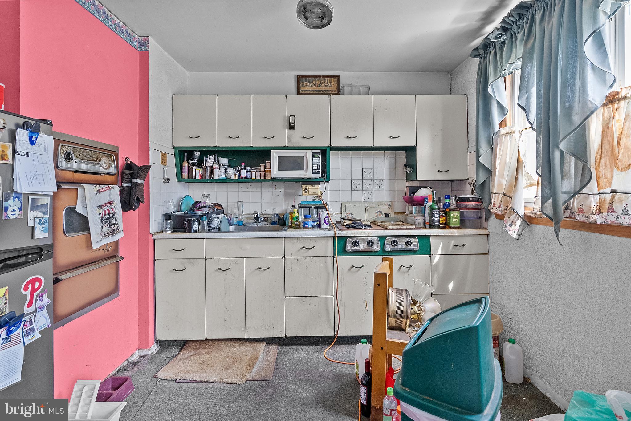 12153 Aster Road Philadelphia, PA 19154 - Photo 10 of 25