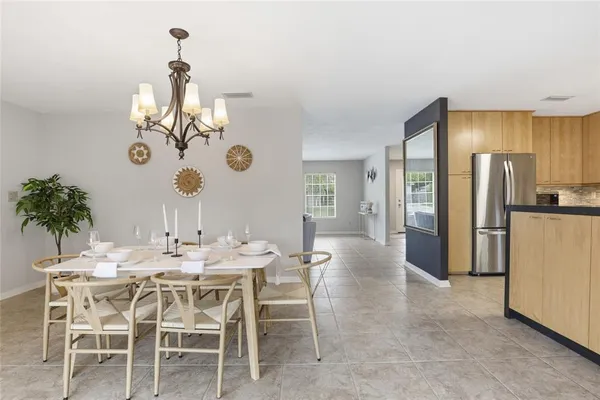 $395,000 | 3311 Northwest 27th Avenue, Gainesville, FL 32605