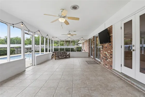 $395,000 | 3311 Northwest 27th Avenue, Gainesville, FL 32605