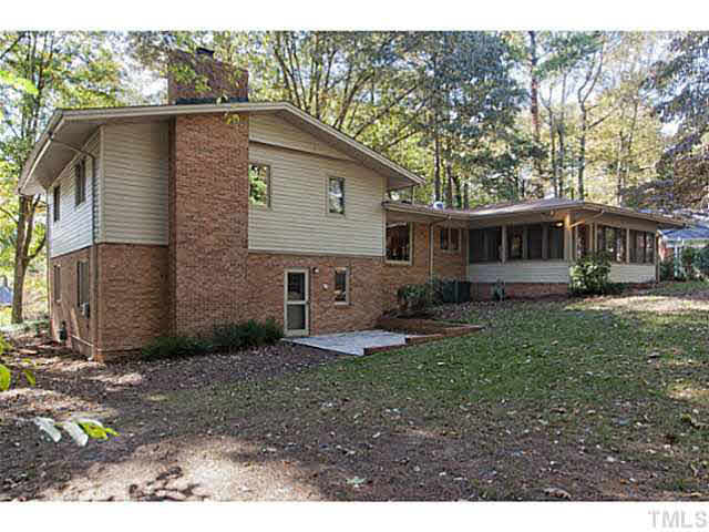 5304 Alpine Drive Raleigh, NC 27609 - Photo 22 of 25 Exterior Back
