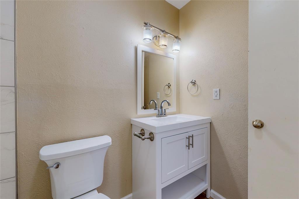 5568 Ragan Drive The Colony, TX 75056 - Photo 19 of 33 Gallery Image 19
