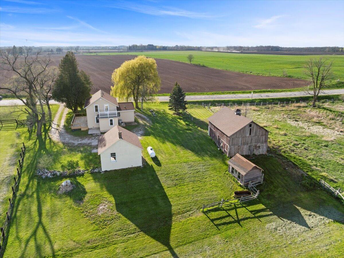 08-DJI_20250513064947_0021_D