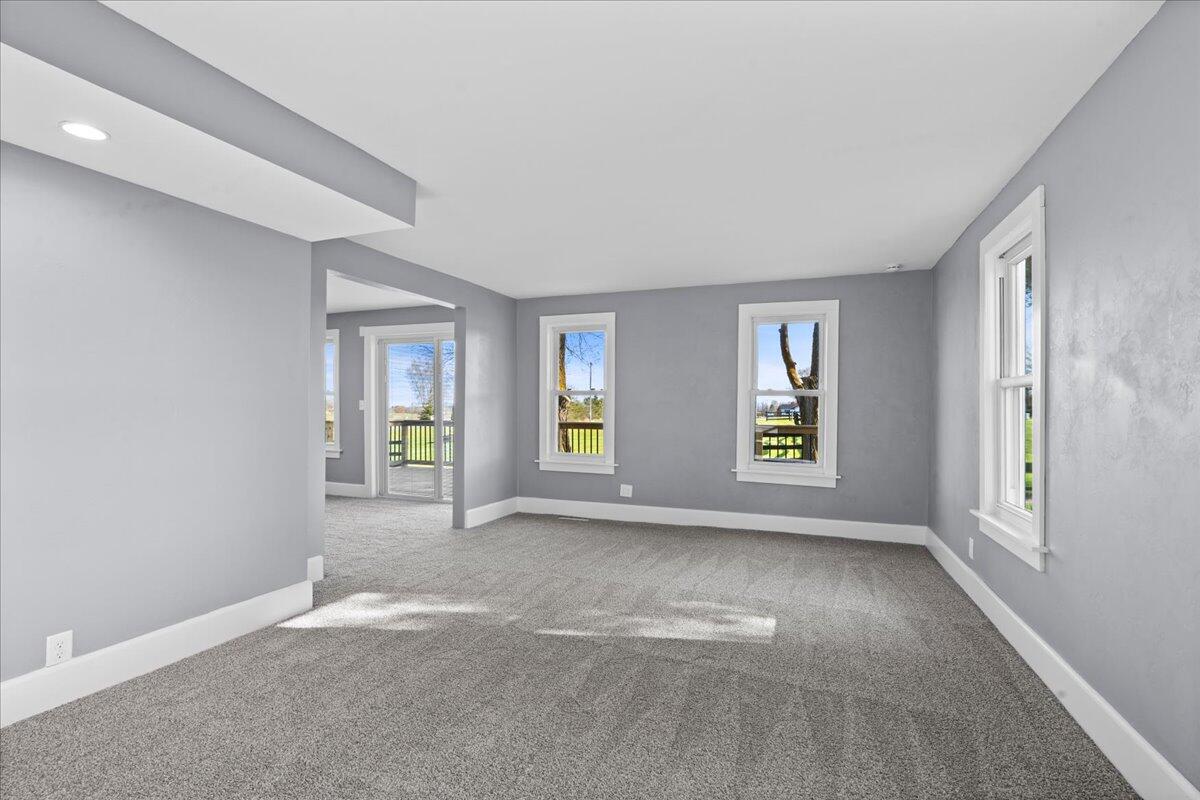 9027 Frontage Road Wilson, WI 53070 - Photo 15 of 49 21-DSC07874