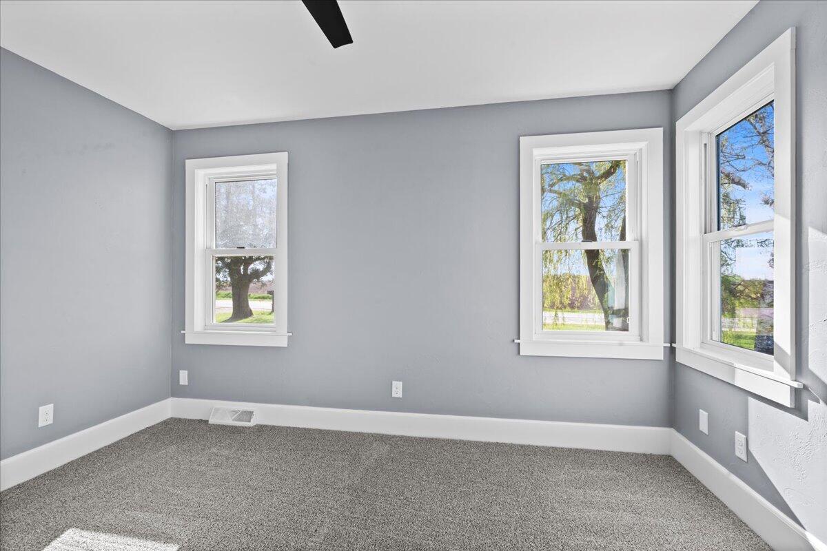 9027 Frontage Road Wilson, WI 53070 - Photo 17 of 49 11-DSC07816