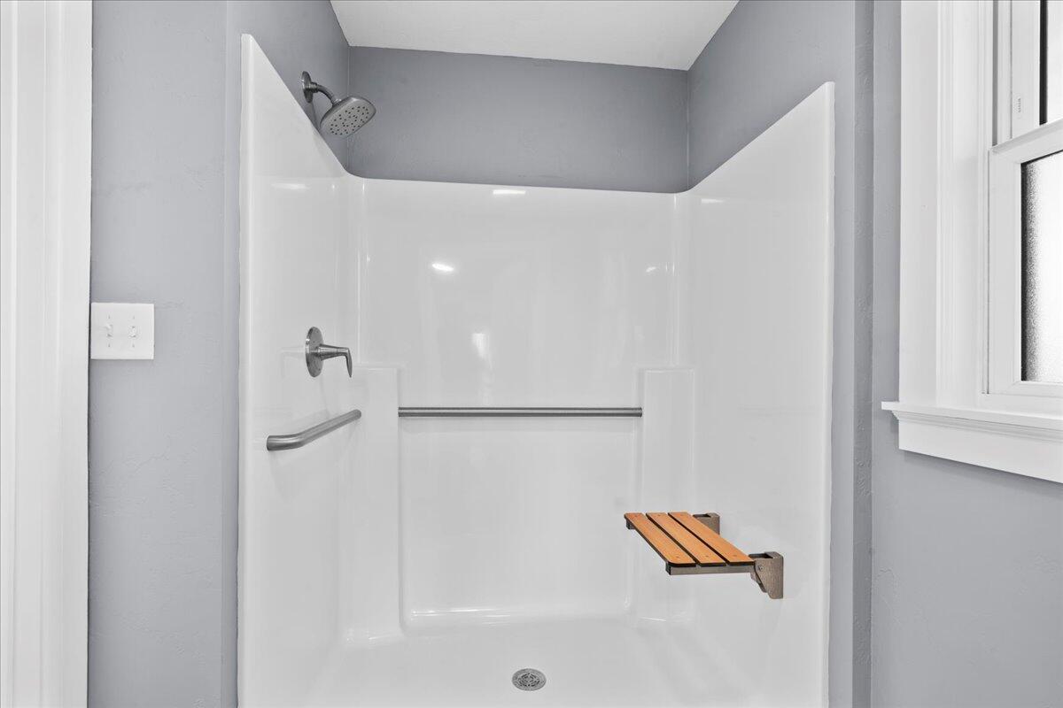 9027 Frontage Road Wilson, WI 53070 - Photo 20 of 49 15-DSC07840