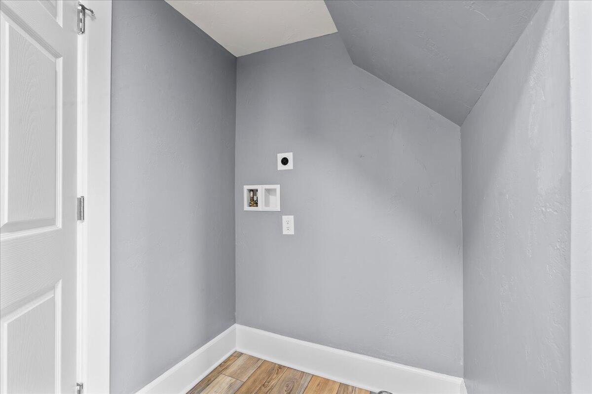 9027 Frontage Road Wilson, WI 53070 - Photo 21 of 49 17-DSC07852