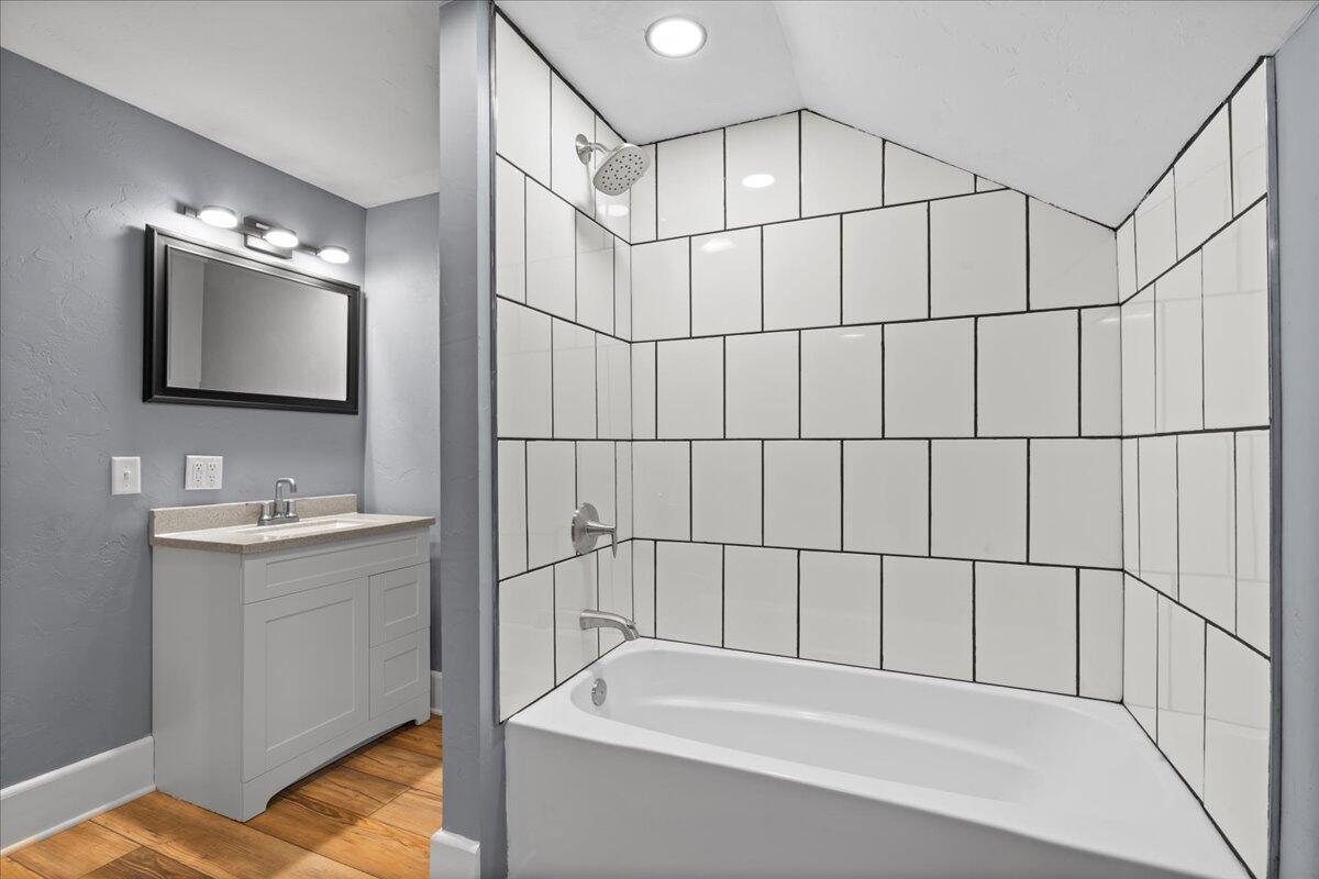 9027 Frontage Road Wilson, WI 53070 - Photo 24 of 49 29-DSC07923