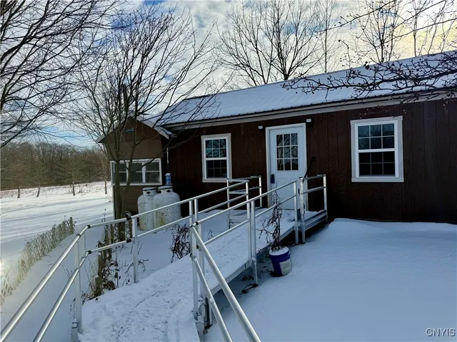 $79,900 | 2793 Highway 104, Mexico, NY 13114