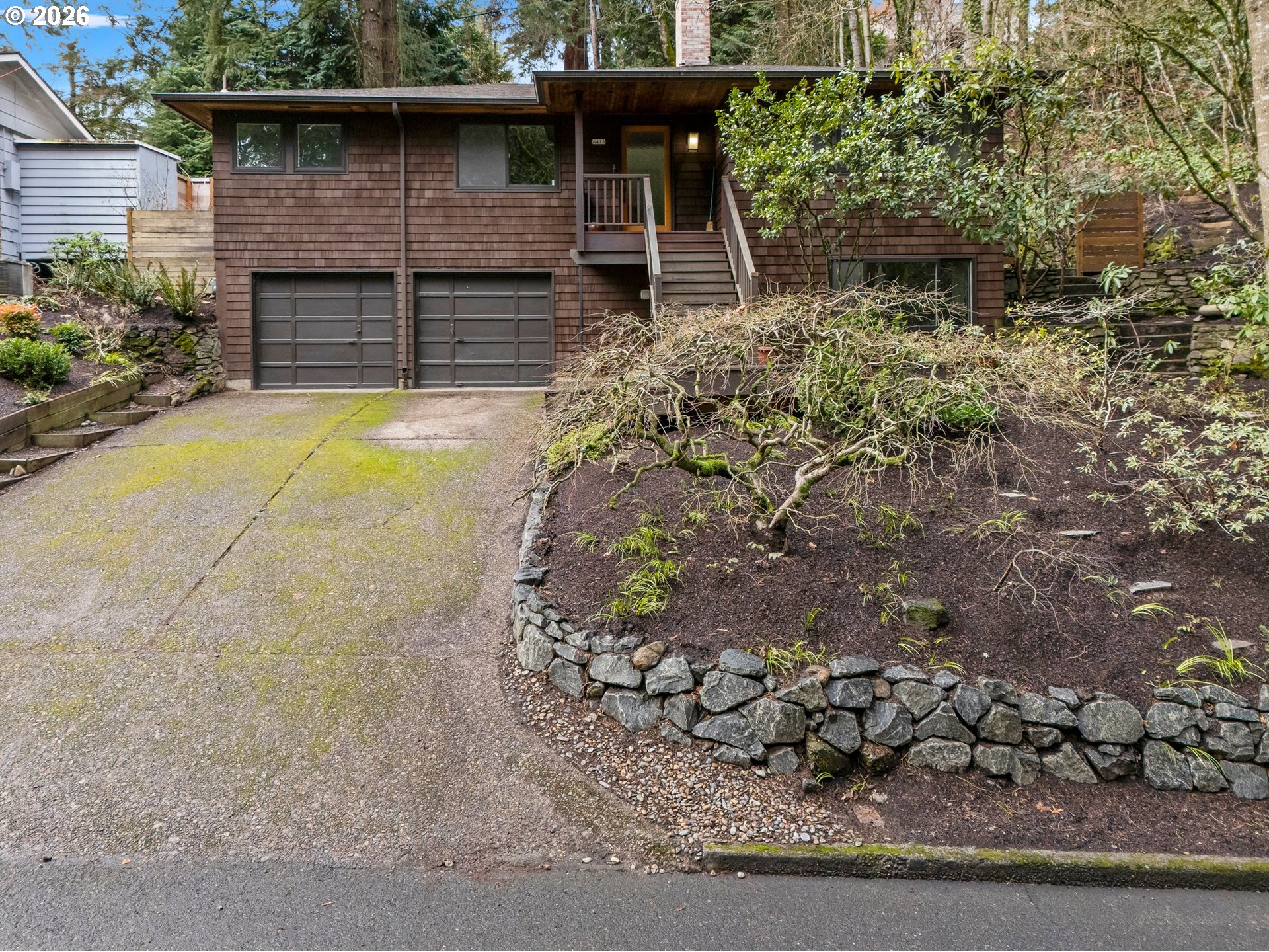 6415 Southwest Terwilliger Boulevard Portland, OR 97239 - Photo 2 of 48