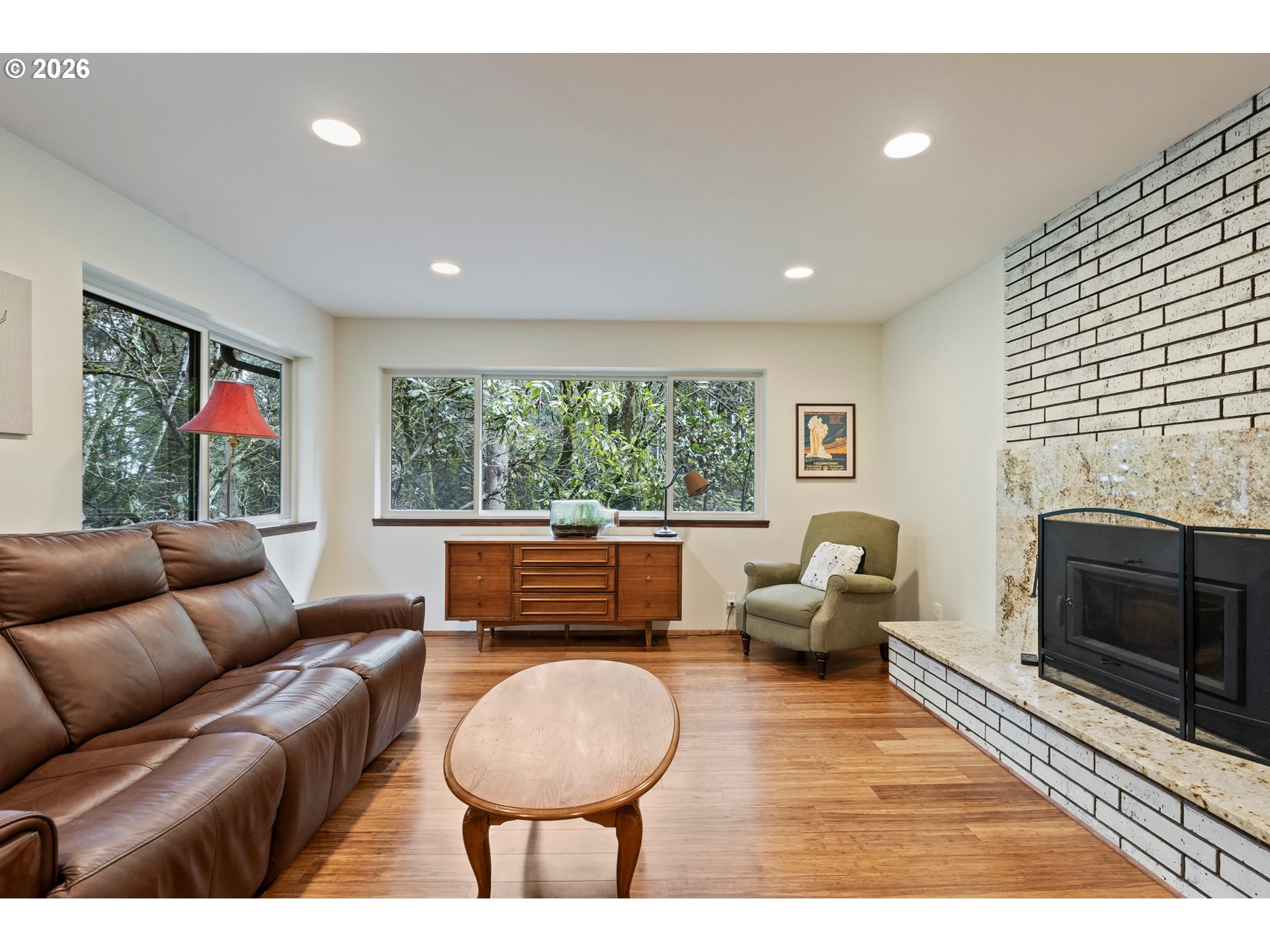 6415 Southwest Terwilliger Boulevard Portland, OR 97239 - Photo 23 of 48