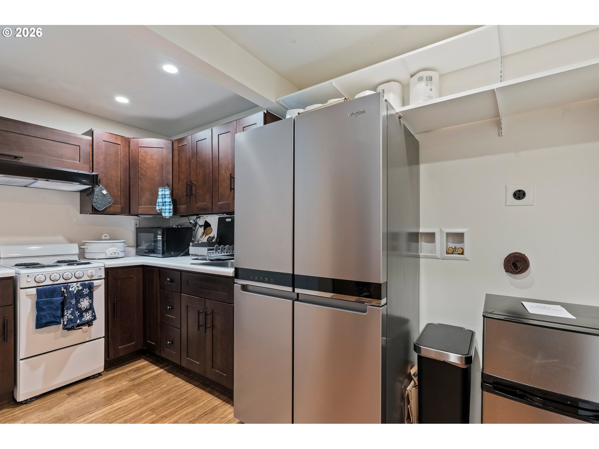 6415 Southwest Terwilliger Boulevard Portland, OR 97239 - Photo 25 of 48 Kitchen
