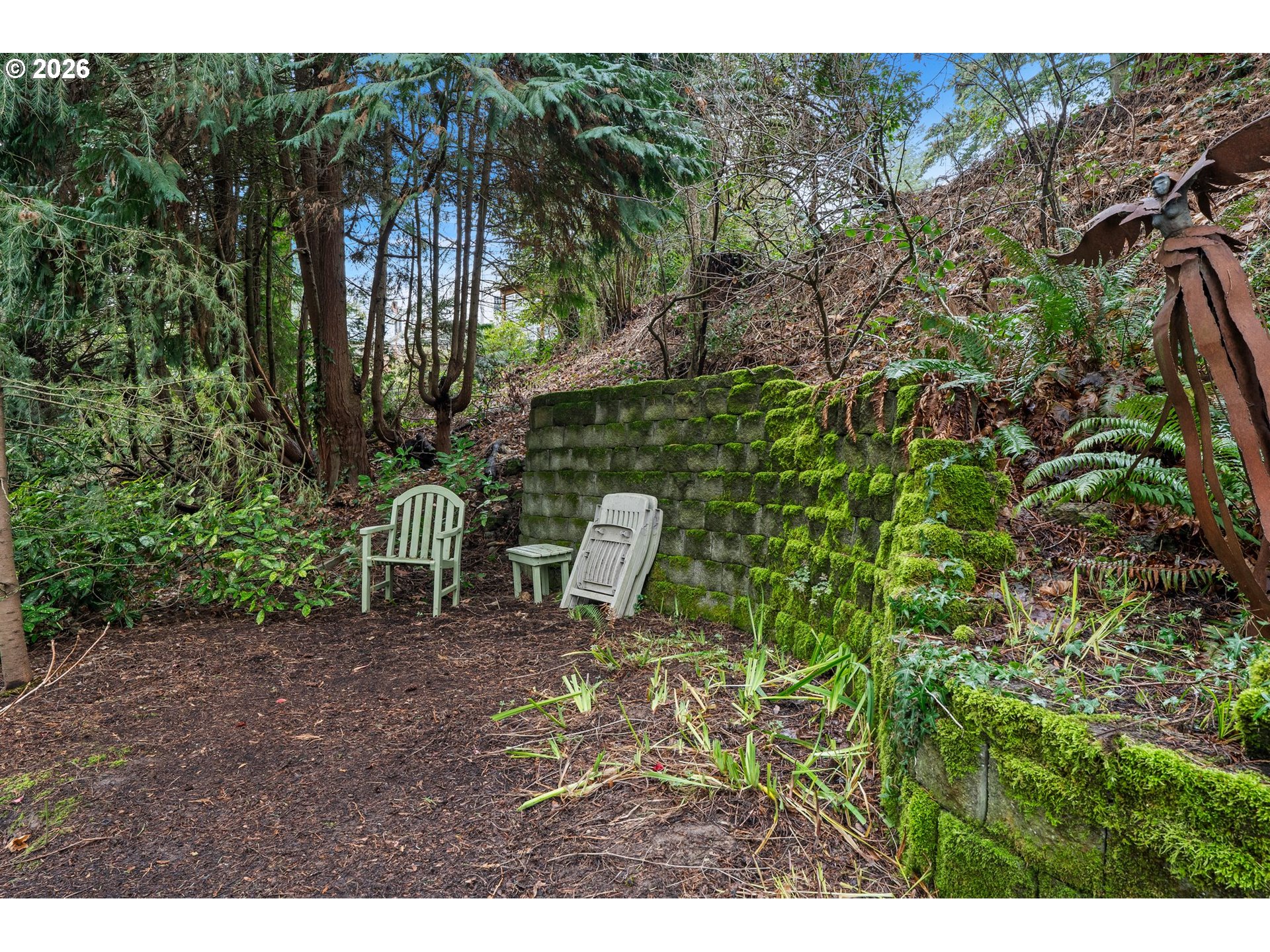 6415 Southwest Terwilliger Boulevard Portland, OR 97239 - Photo 42 of 48