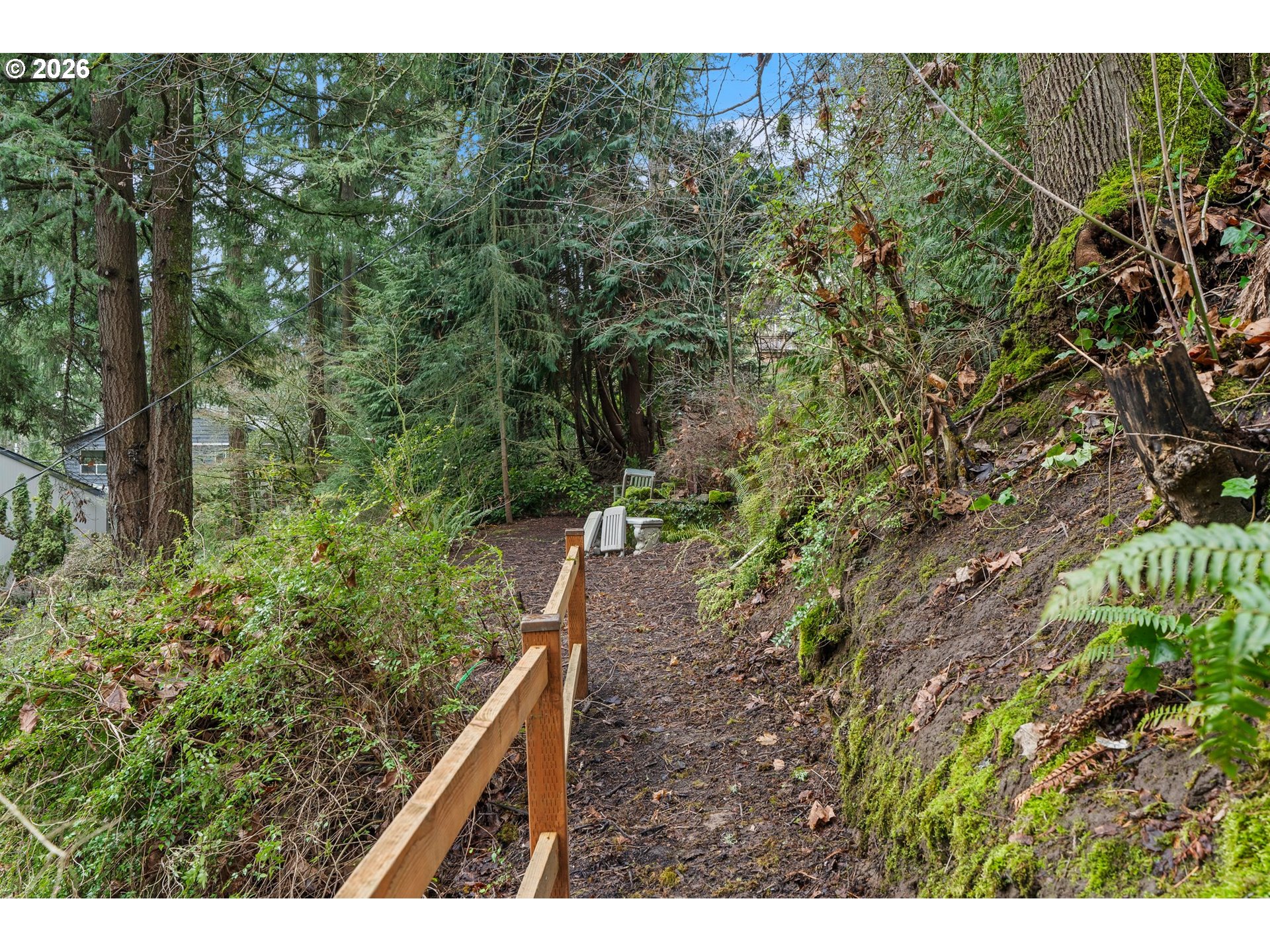 6415 Southwest Terwilliger Boulevard Portland, OR 97239 - Photo 44 of 48