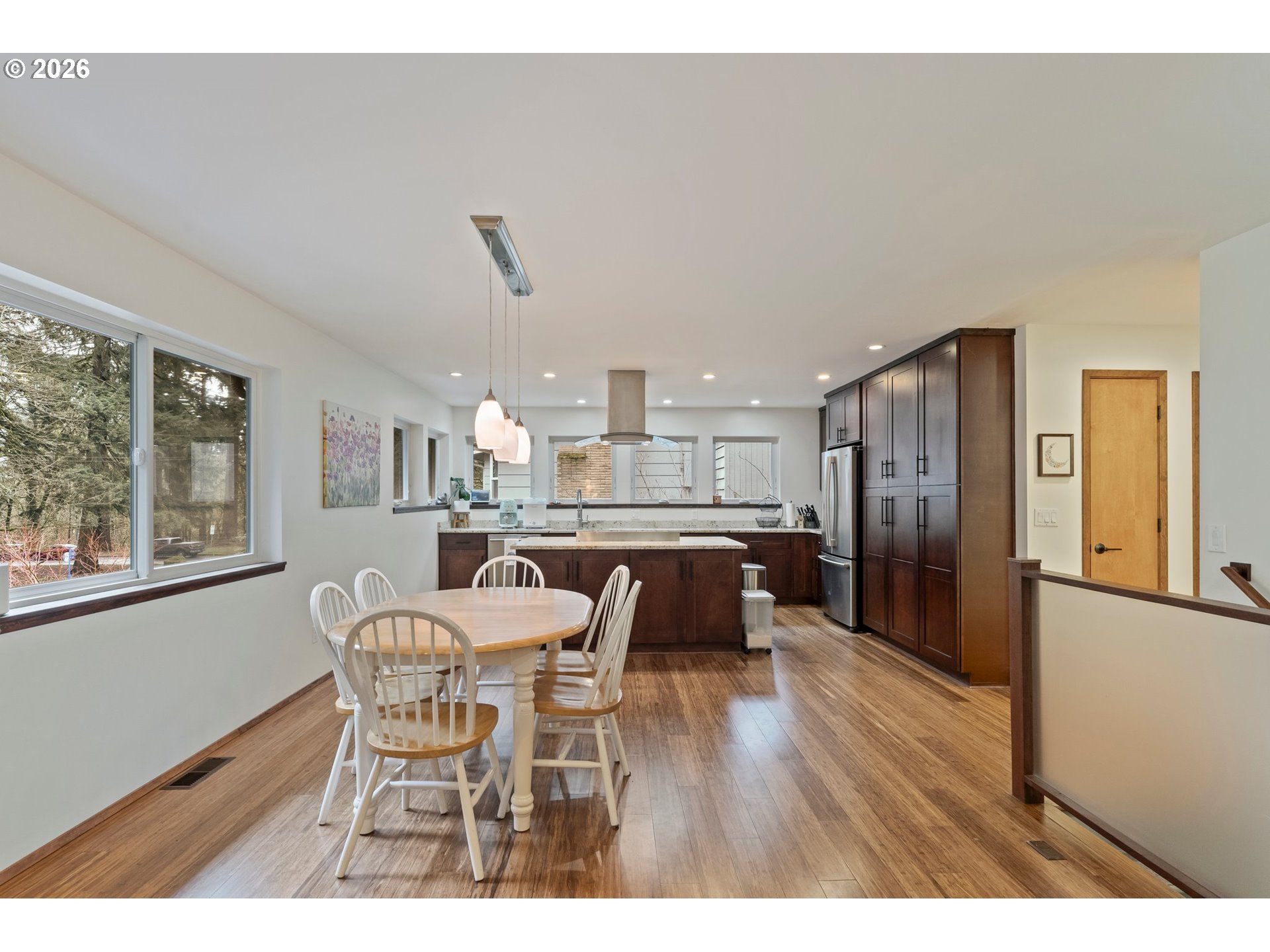 6415 Southwest Terwilliger Boulevard Portland, OR 97239 - Photo 5 of 48