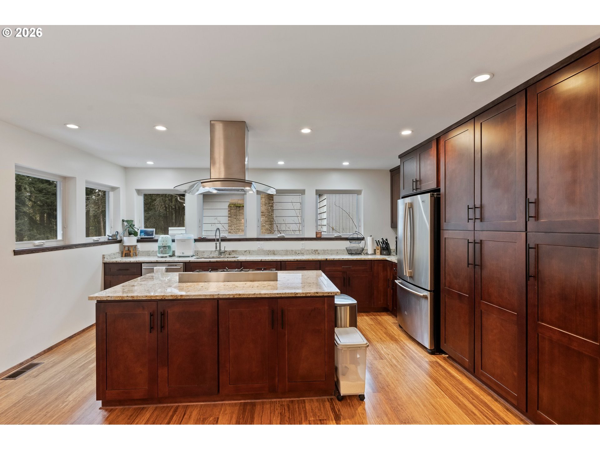 6415 Southwest Terwilliger Boulevard Portland, OR 97239 - Photo 8 of 48