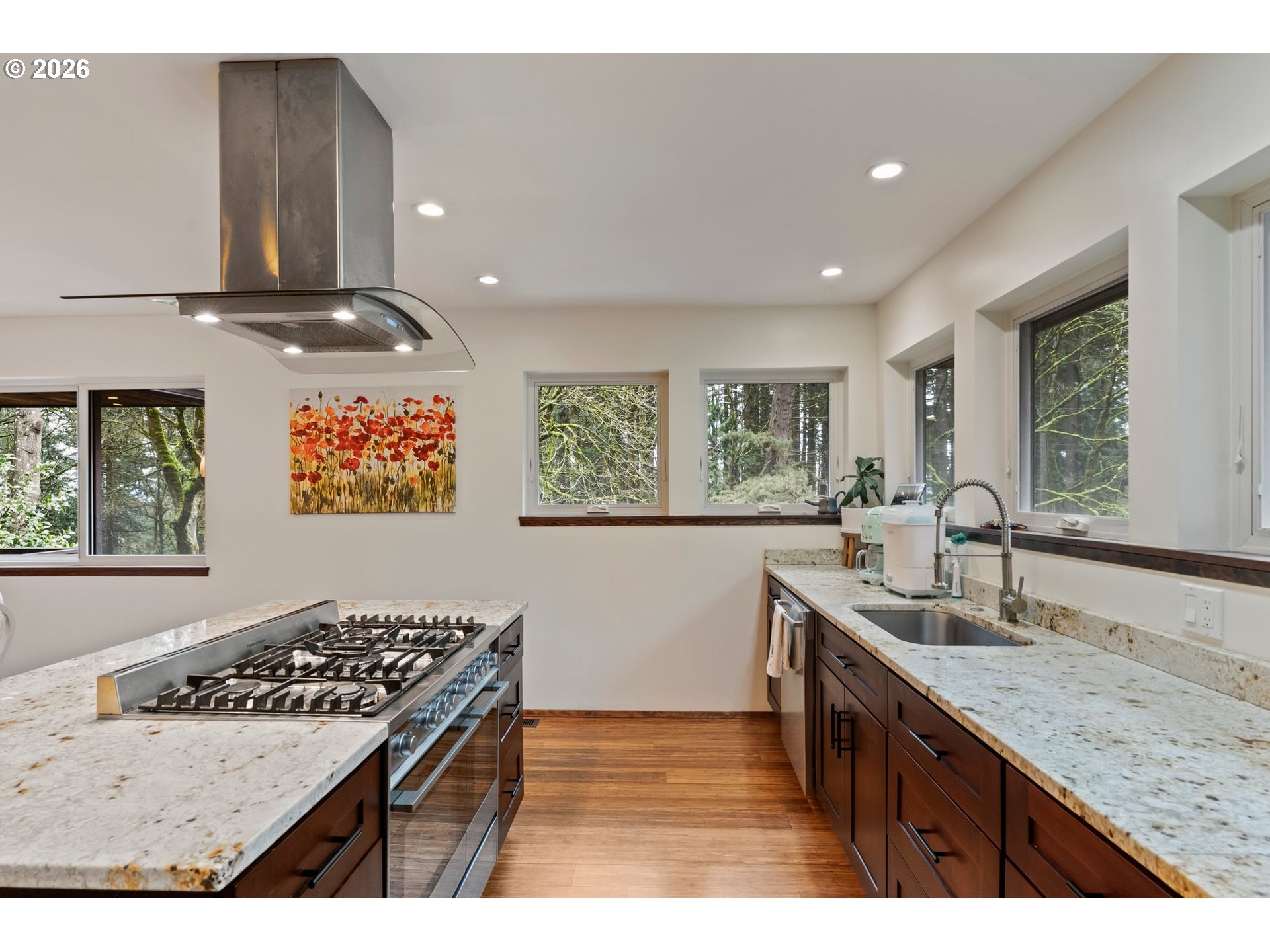 6415 Southwest Terwilliger Boulevard Portland, OR 97239 - Photo 10 of 48