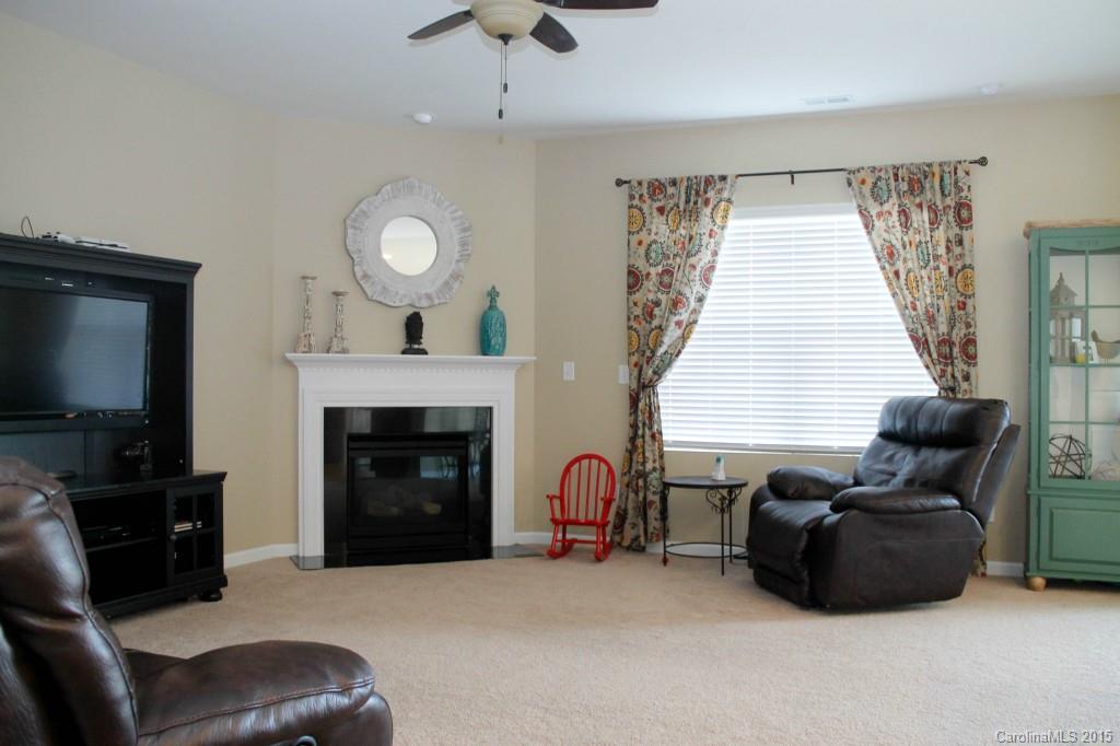 2002 Farm Pond Road Indian Trail, NC 28079 - Photo 4 of 13 Gallery Image 4