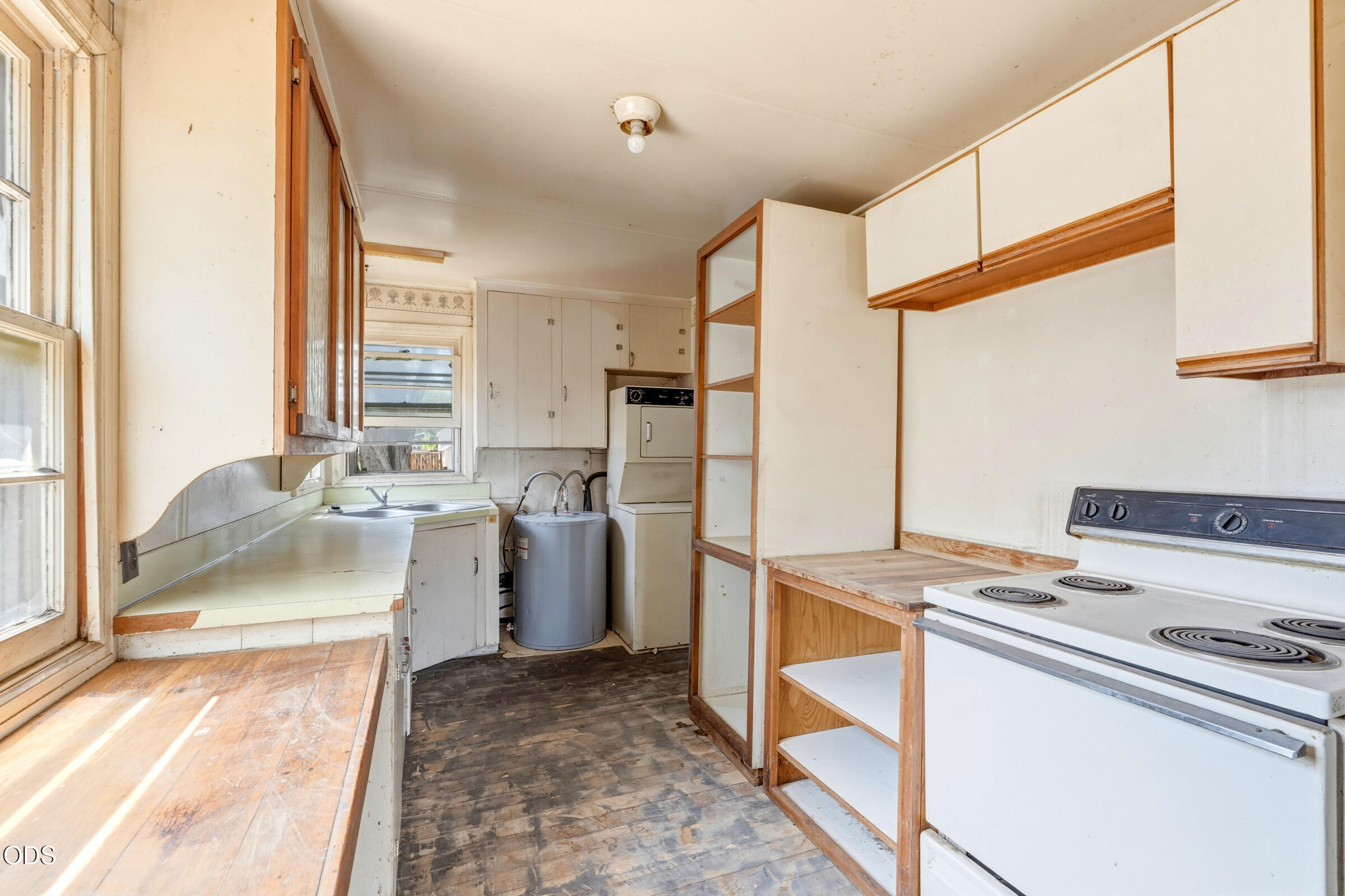 237 Southwest 9th Street Redmond, OR 97756 - Photo 22 of 38