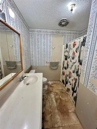 $400,000 | 1651 Farm To Market Road 371, Gainesville, TX 76240