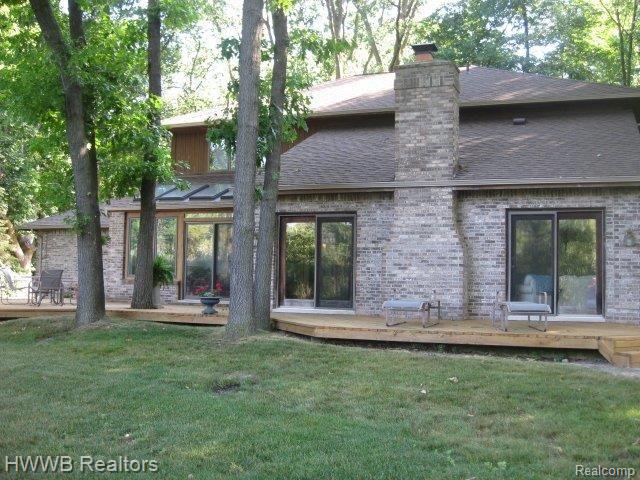 1756 Meldon Lane Rochester, MI 48309 - Photo 5 of 24 Backyard