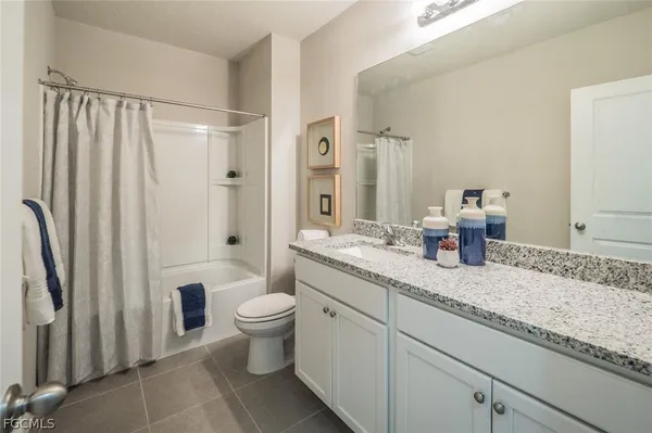 $2,195 | 500 Northeast 16th Terrace, Cape Coral, FL 33909