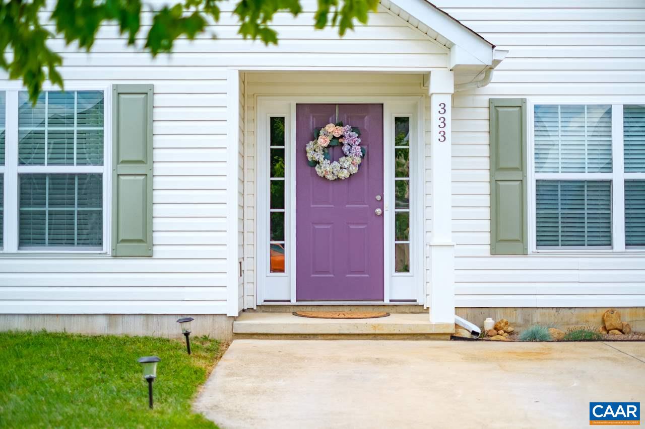 333 Overview Street Waynesboro, VA 22980 - Photo 2 of 29 Gallery Image 2