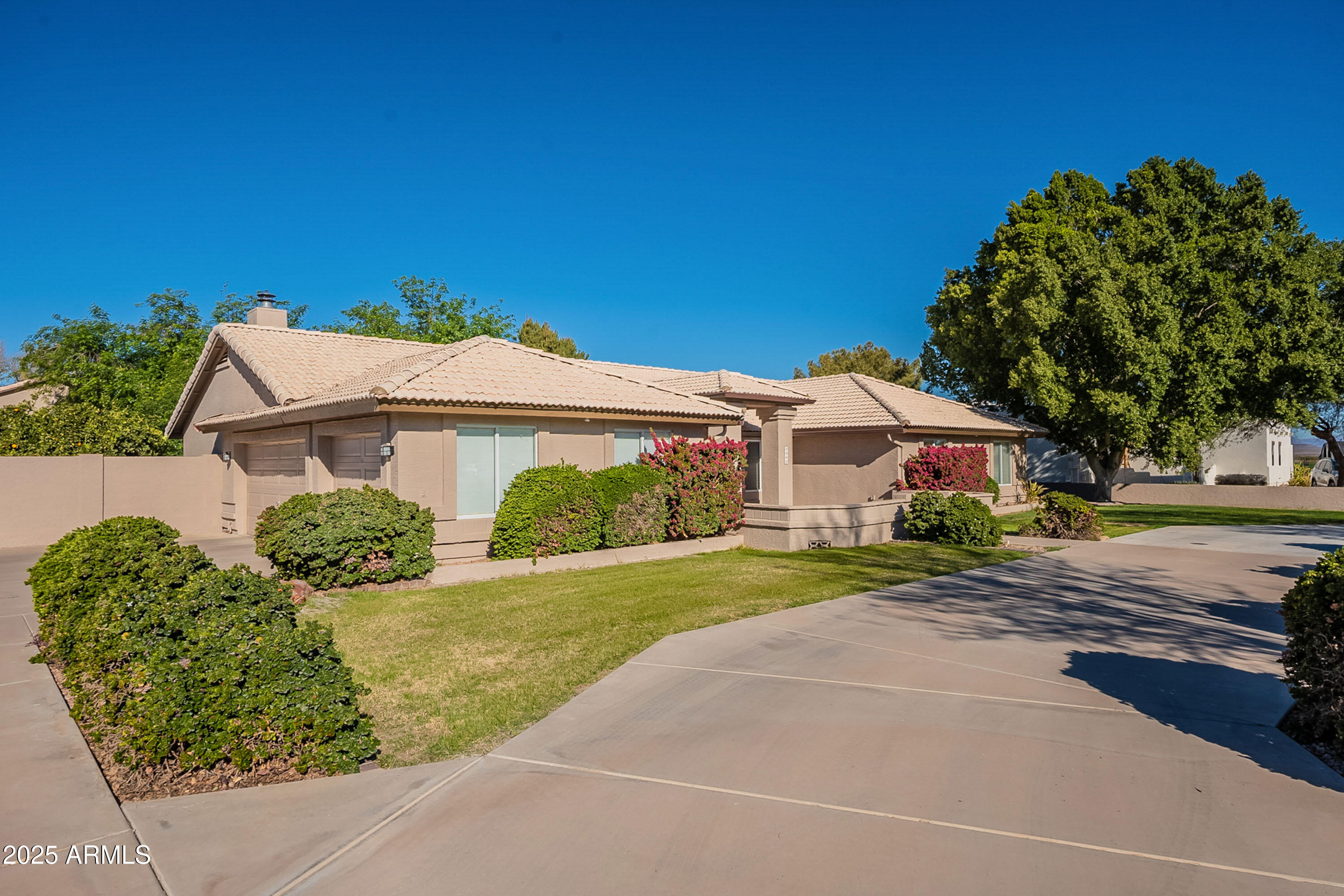 3464 North Ashbrook Mesa, AZ 85213 - Photo 2 of 63 Front