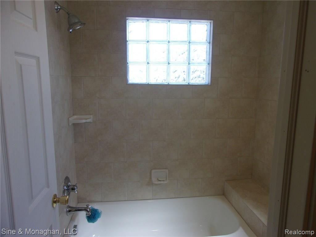 3907 Pointe Tremble Road Algonac, MI 48001 - Photo 47 of 48 101_9227.JPG