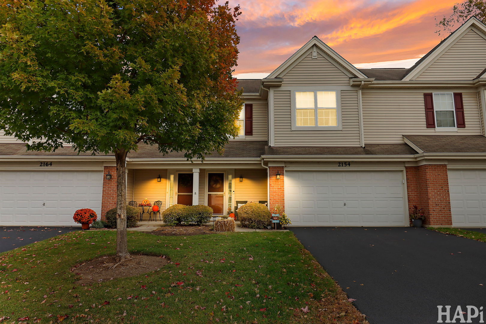 a front view of house with yard