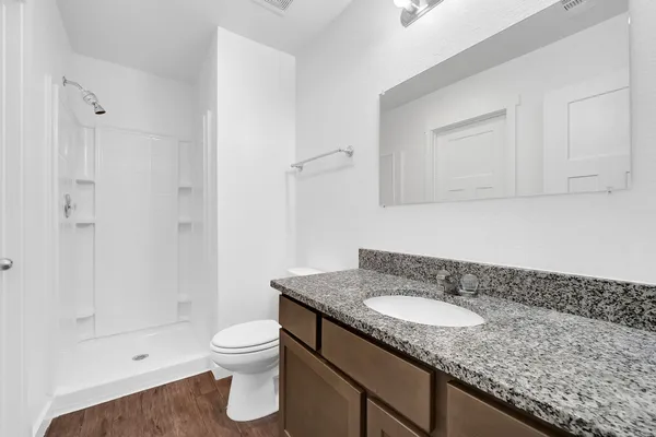 $1,950 | 21155 Gosling Road, Unit 24B, Spring, TX 77388