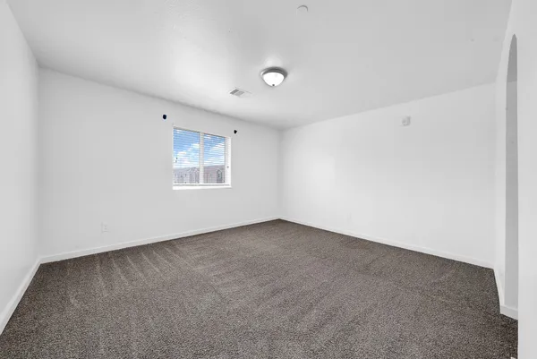 $1,950 | 21155 Gosling Road, Unit 24B, Spring, TX 77388