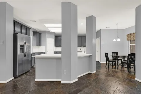 $378,000 | 12902 Chalfield Circle, Houston, TX 77044