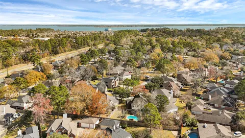 $378,000 | 12902 Chalfield Circle, Houston, TX 77044