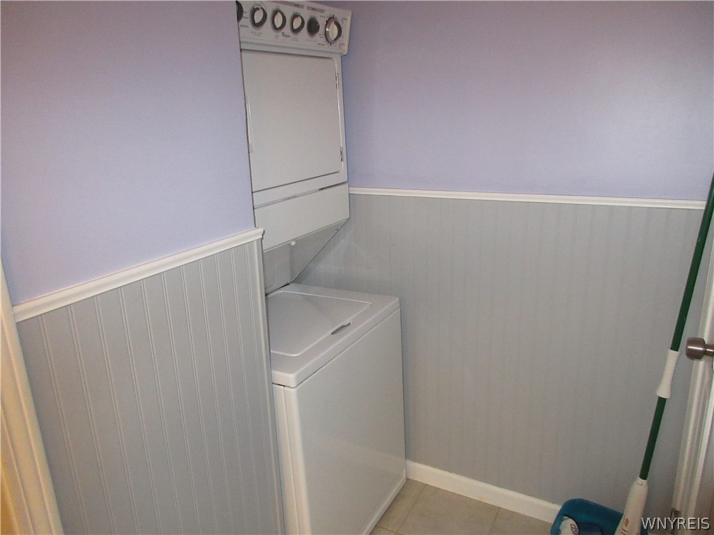 345 South Cayuga Road, Unit A Amherst, NY 14221 - Photo 19 of 24 Laundry in Unit