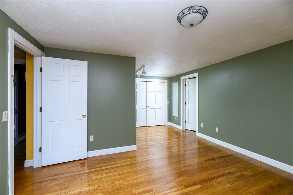106 Newell Road Holden, MA 01520 - Photo 29 of 41