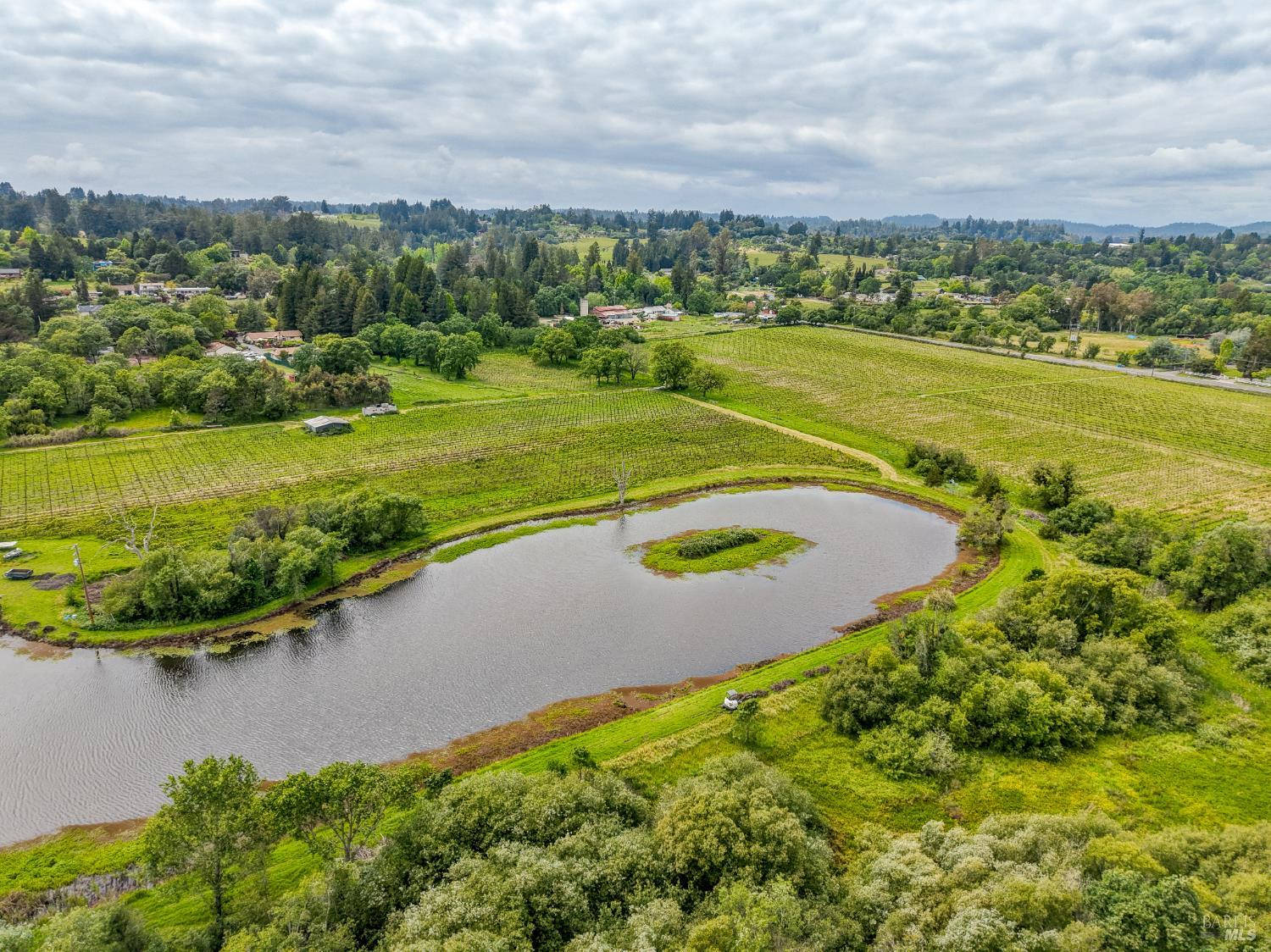9700 Mill Station Road Sebastopol, CA 95472 - Photo 6 of 50