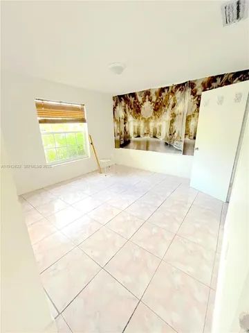 $2,500 | 18240 Northwest 41st Place, Unit 2, Miami Gardens, FL 33055