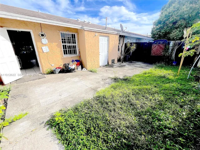 $2,500 | 18240 Northwest 41st Place, Unit 2, Miami Gardens, FL 33055