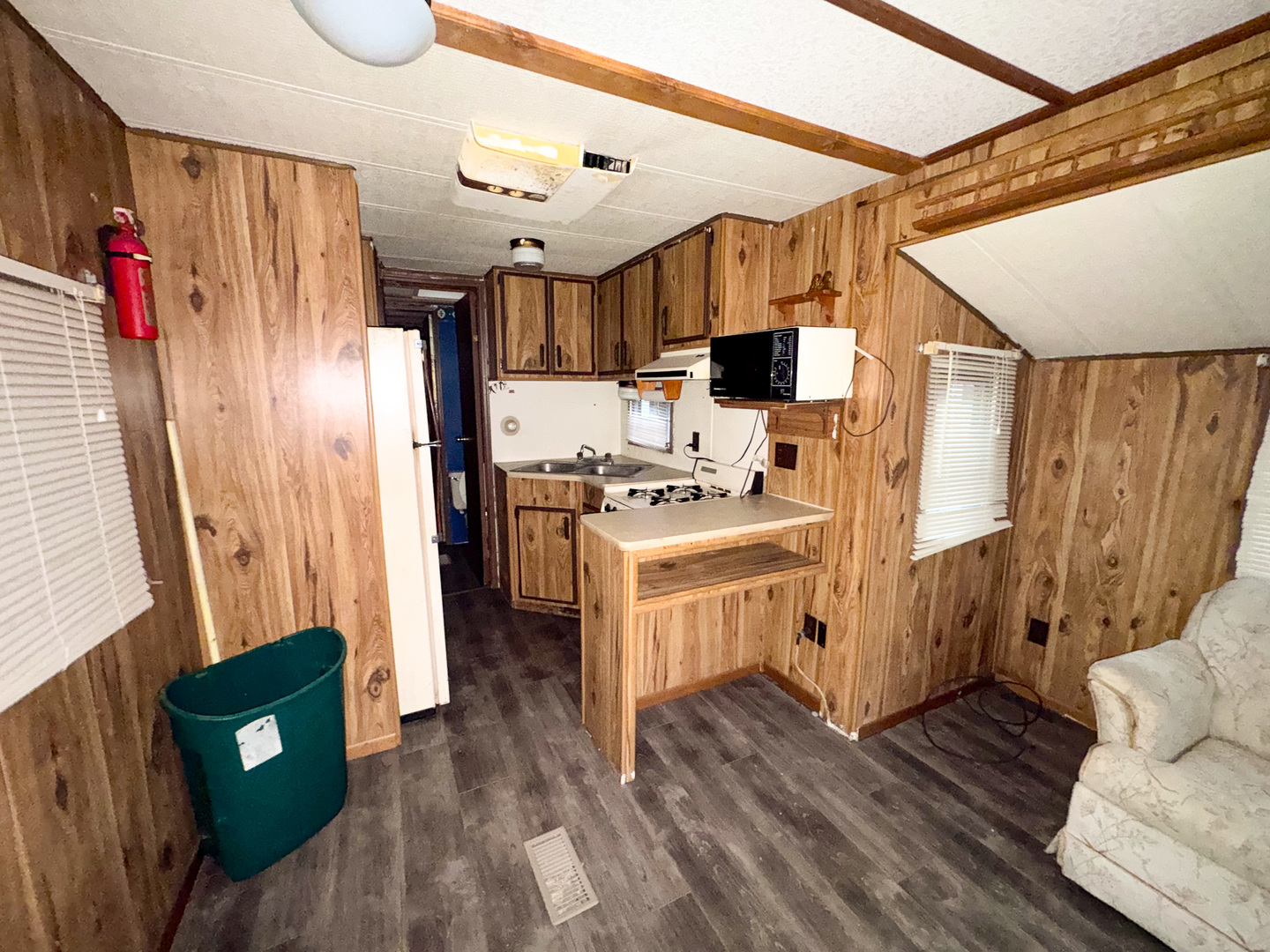 13-38 Woodhaven Sublette, IL 61367 - Photo 6 of 12