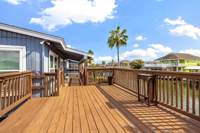 $256,000 | 370 Ling Street, Hitchcock, TX 77563